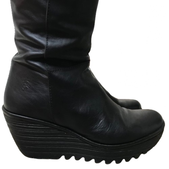 Fly London YOA Wedge Platform Side Zip Boots Women Size 9 1/2 40 Rare HTF - Picture 4 of 16